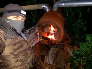 Antalya'da Çiftçi Serada Sabahladı