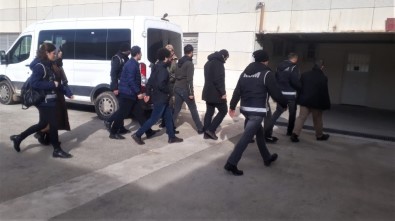Elazığ'da FETÖ'den 5 Tutuklama