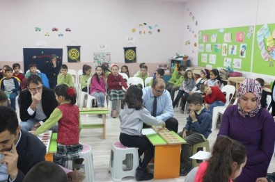 Hisarcık'ta İlkokullar Arası Zeka Oyunları İlçe Finali