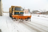 KAR KÜREME ARACI - Odunpazarının Karla Mücadelesi Tam Gaz Devam Ediyor