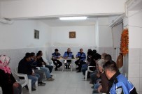 İNTERNET GÜVENLİĞİ - Toplum Destekli Polislik Şube Müdürlüğü Bina Görevlilerini Bilgilendirdi