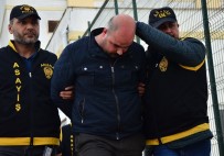 SAHTE POLİS - Yılbaşında Alkol Almak İçin Polis Kılığına Girdiler