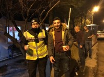 KIRMIZI IŞIK - Balıkesir'de Yolcu Ve Sürücülere Sıcak Çorba İkramı