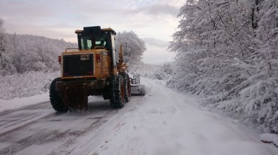 İzmit'te Kar Ekipleri Görev Başında