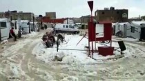 SOSYAL PAYLAŞIM SİTESİ - Lübnan'da Yaşayan Suriyeli Mültecilerin Kış Çilesi