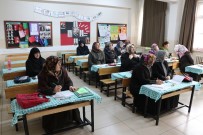 SINIF ÖĞRETMENİ - Okuma Aşkları Hiç Bitmeyen 4 Kız Kardeş Yıllar Sonra Okul Yoluna Düştü