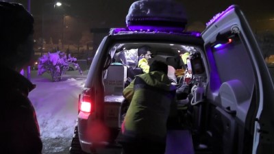 Rahatsızlanan Kişi Hastaneye Paletli Ambulansla Taşındı