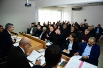 HÜSEYİN ÖZKARAMAN - Yeşilyurt Belediye Meclisi Yılın İlk Toplantısını Yaptı