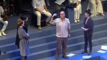KARDEŞ TÜRKÜLER - Ahmet Kaya'nın Hayatı 'Hep Sonradan' Oyunuyla Sahneye Taşındı