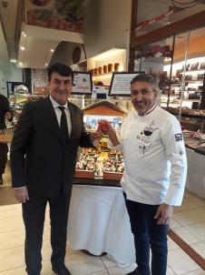 Başkan Dündar'dan Ödüllü Pasta Şefine Ziyaret