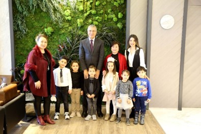 Başkan Tarhan Açıklaması 'Çocuklara En İyi Geleceği Hazırlamak İstiyoruz'