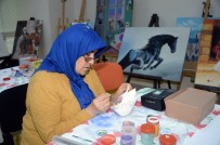 OSMANGAZI BELEDIYESI - Çini Sanatı OSMEK İle Canlanıyor