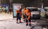 KAR KÜREME ARACI - Niğde Belediyesi Karla Mücadelesini Sürdürüyor