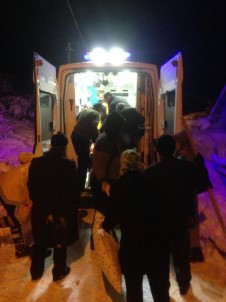 Sivas'ta Mahsur Kalan Hastaları Ekipler Zor Şartlarda Kurtardı