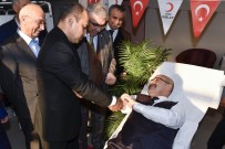 MAHMUT DEMIRTAŞ - Vali Demirtaş'tan Kan Bağışı Kampanyasına Destek