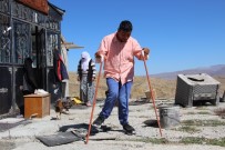 Başkan Uçar, Engelli Gencin Yol Sorununa Duyarsız Kalmadı