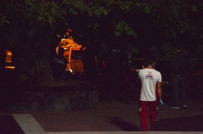 Beşiktaş'ta İntihar Eden Kişiye 45 Dakikalık Kalp Masajı