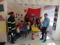 Besni'de Miniklere İtfaiye Mesleği Tanıtıldı