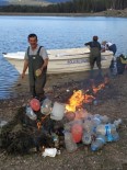 Bolu'da Taşlıyayla Göleti'nde 500 Metre Hayalet Ağ Bulundu