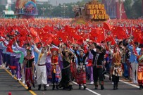 SAVAŞ UÇAĞI - Çin'den Gövde Gösterisi