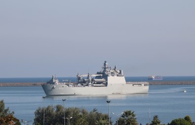 Denizciler Samsun'a Çıkarma Yaptı