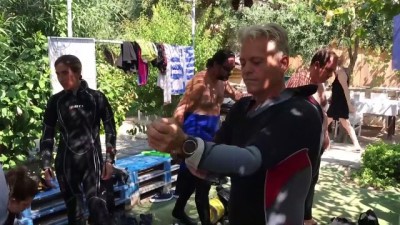 Emekli Askerler Dalgıç Yetiştiriyor