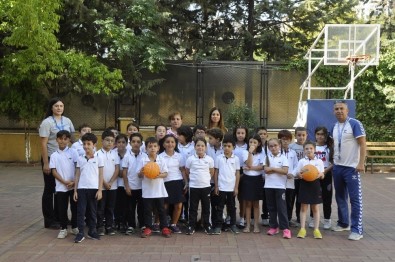 GKV Özel İlkokulu'nda ''Yakan Top Turnuvası' Heyecanı