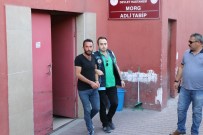 ERCIYES ÜNIVERSITESI - Göğüs Ve Boğazından Bıçaklanan Kadının Tedavisi Sürüyor