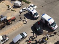 MERVE AYDIN - Hafif Ticari Araç İle Otomobil Çarpıştı Açıklaması 5 Yaralı