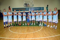 NİLÜFER - Nilüferli Veteranlardan 2 Kupa