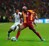 THIAGO SILVA - UEFA Şampiyonlar Ligi Açıklaması Galatasaray Açıklaması 0  - Paris Saint-Germain Açıklaması 0 (İlk Yarı)