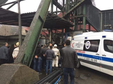 Üzerine Kömür Parçası Düşen Maden İşçisi Yaralandı