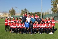 DINAMO KIEV - Antalyaspor U12 Futbol Takımı Litvanya'ya Uçtu