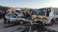 MURAT OKAY - Bilecik'te Feci Kaza Açıklaması 4 Yaralı