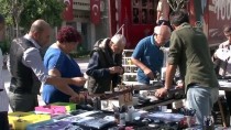 ELAZıĞ ÖĞRETMENEVI - Cumhuriyet Tır'ı Elazığ'da