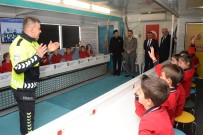 OKUL ÖNCESİ EĞİTİM - Öğrenciler Eğlenerek Trafik Eğitimi Aldı