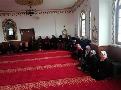 Bilecik İl Müftülüğü'nden Umrecilere Seminer