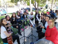 SÜLEYMAN ÇAKıR - Eskişehir Hacı Süleyman Çakır Kız Anadolu Lisesi, 'Erasmusdays' Etkinliklerini Kutlamak İçin Stant Açtı