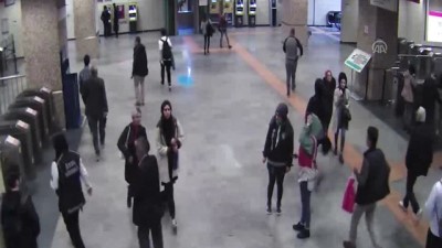 Metro Personelinin Dikkati Kayıp Vatandaşı Ailesiyle Buluşturdu