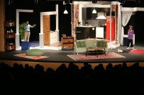 İŞSIZLIK - Odunpazarı Belediye Tiyatrosu 'Perde' Dedi