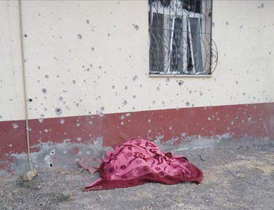 Suruç'ta sivillere yönelik saldırıda 2 kişi hayatını kaybetti