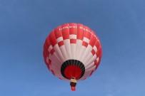 SICAK HAVA BALONU - Türkiye'nin İlk Yerli Ve Milli Sıcak Hava Balonu Kapadokya'da Uçtu