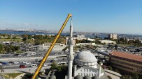 BAŞTÜRK - Avcılar'da Hasarlı Minarenin Sökülme Anı Drone İle Havadan Görüntülendi