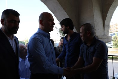 Bakan Soylu, Mardin'de Sivil Şehit Yakınları İle Bir Araya Geldi