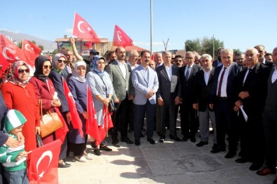 Erzincan'da Siyasi Partilerden 'Barış Pınarı Harekâtına' Destek