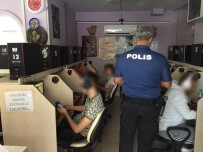 OKUL SERVİSİ - Konyaaltı'ndaki Okullar Çevresinde Denetim Uygulaması Yapıldı