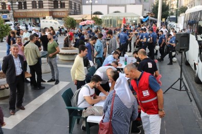 MHP Diyarbakır İl Teşkilatı 'Barış Pınarı Harekatı' İçin Kan Bağışında Bulundu