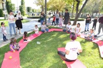 GENÇLIK PARKı - Ankara Büyükşehir Kız Çocuklarını Unutmadı