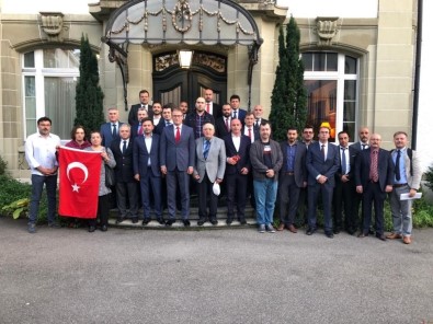 İsviçre'de Türk Sivil Toplum Örgütlerinden Türk Bayrağına Yapılan Saldırılara Kınama