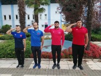 GÜREŞ MİLLİ TAKIMI - Şampiyon Güreşçiler Mehmetçik Oldu